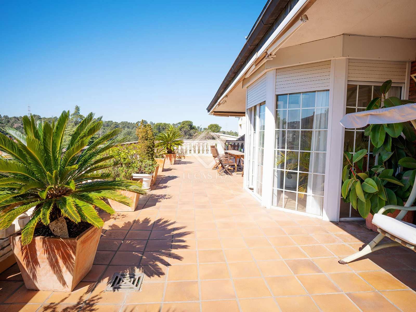 7 soveværelse Villa til salg i Sant Cugat del Valles med swimmingpool garage - € 1.890.000 (Ref: 7526947)