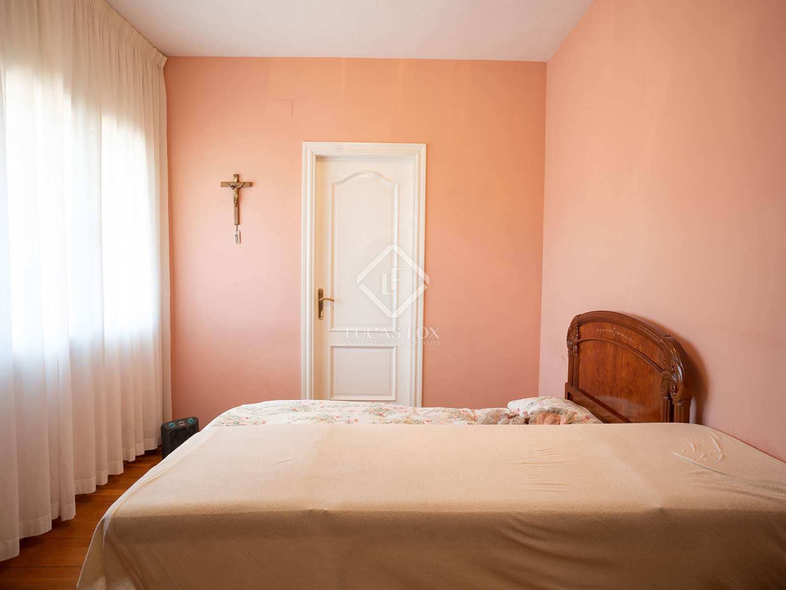 7 soveværelse Villa til salg i Sant Cugat del Valles med swimmingpool garage - € 1.890.000 (Ref: 7526947)