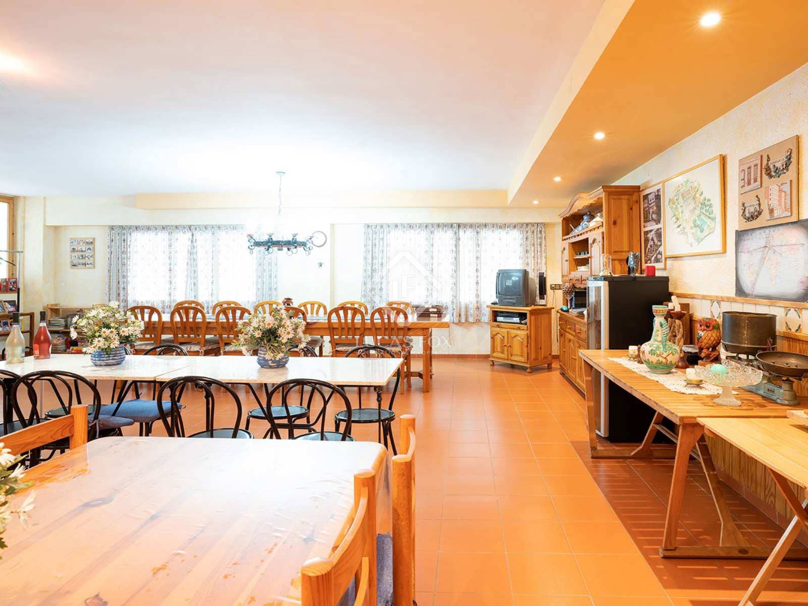 7 soveværelse Villa til salg i Sant Cugat del Valles med swimmingpool garage - € 1.890.000 (Ref: 7526947)