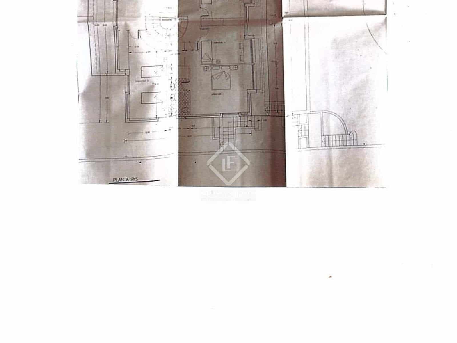 7 soveværelse Villa til salg i Sant Cugat del Valles med swimmingpool garage - € 1.890.000 (Ref: 7526947)