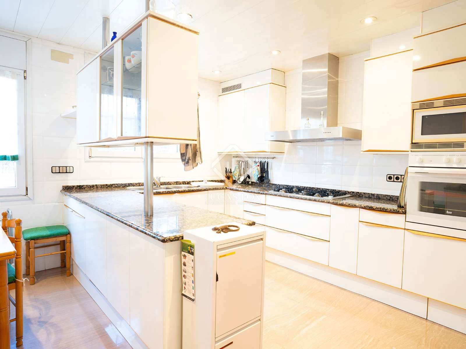 7 soveværelse Villa til salg i Sant Cugat del Valles med swimmingpool garage - € 1.890.000 (Ref: 7526947)