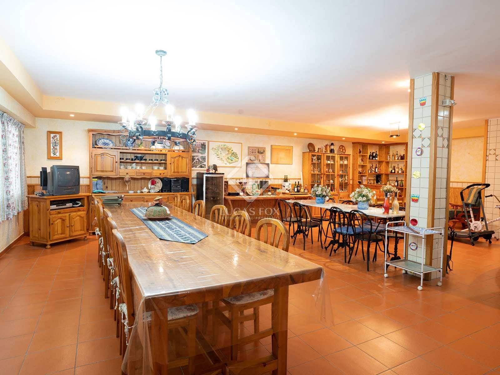 7 soveværelse Villa til salg i Sant Cugat del Valles med swimmingpool garage - € 1.890.000 (Ref: 7526947)