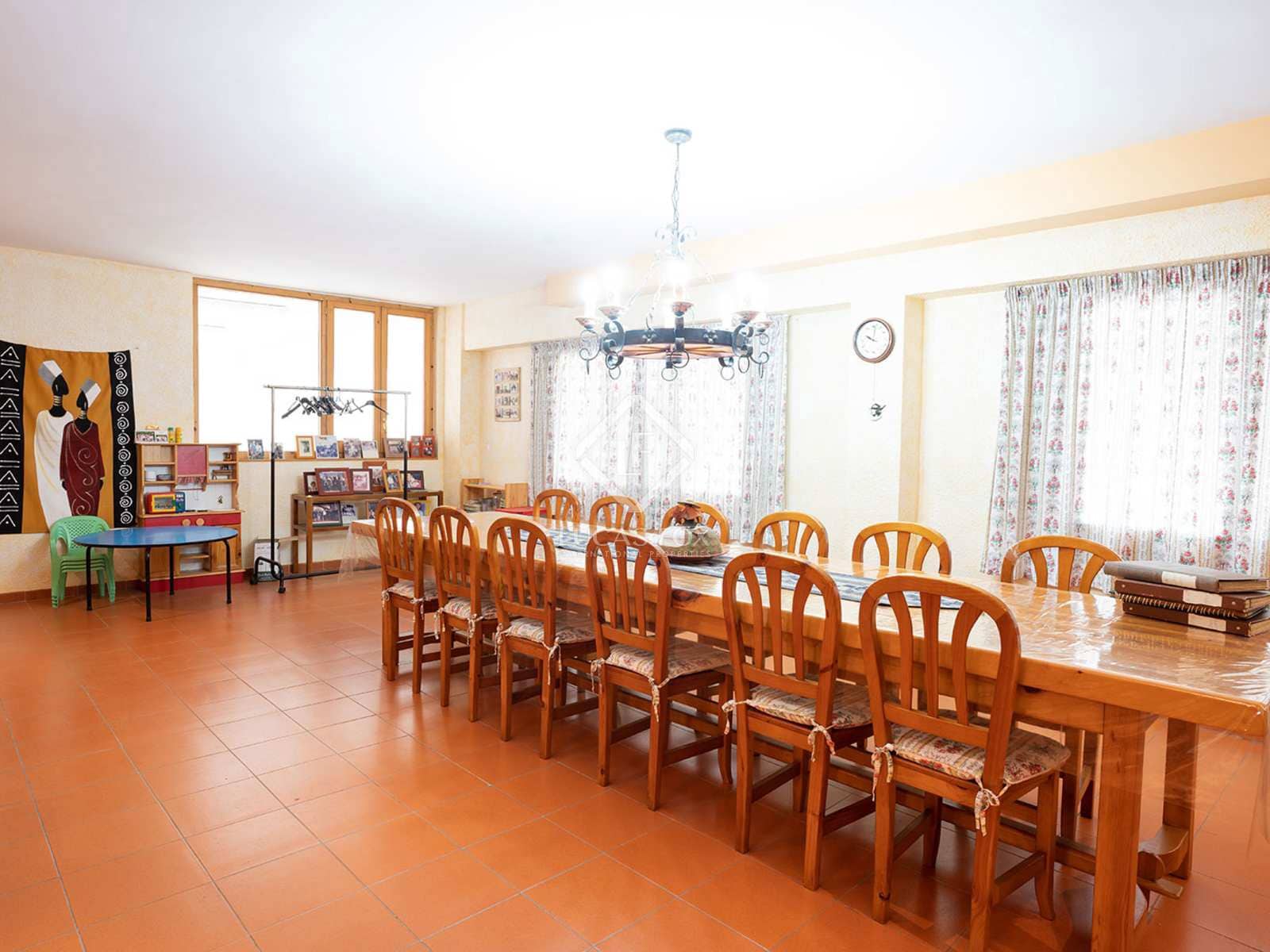 7 soveværelse Villa til salg i Sant Cugat del Valles med swimmingpool garage - € 1.890.000 (Ref: 7526947)