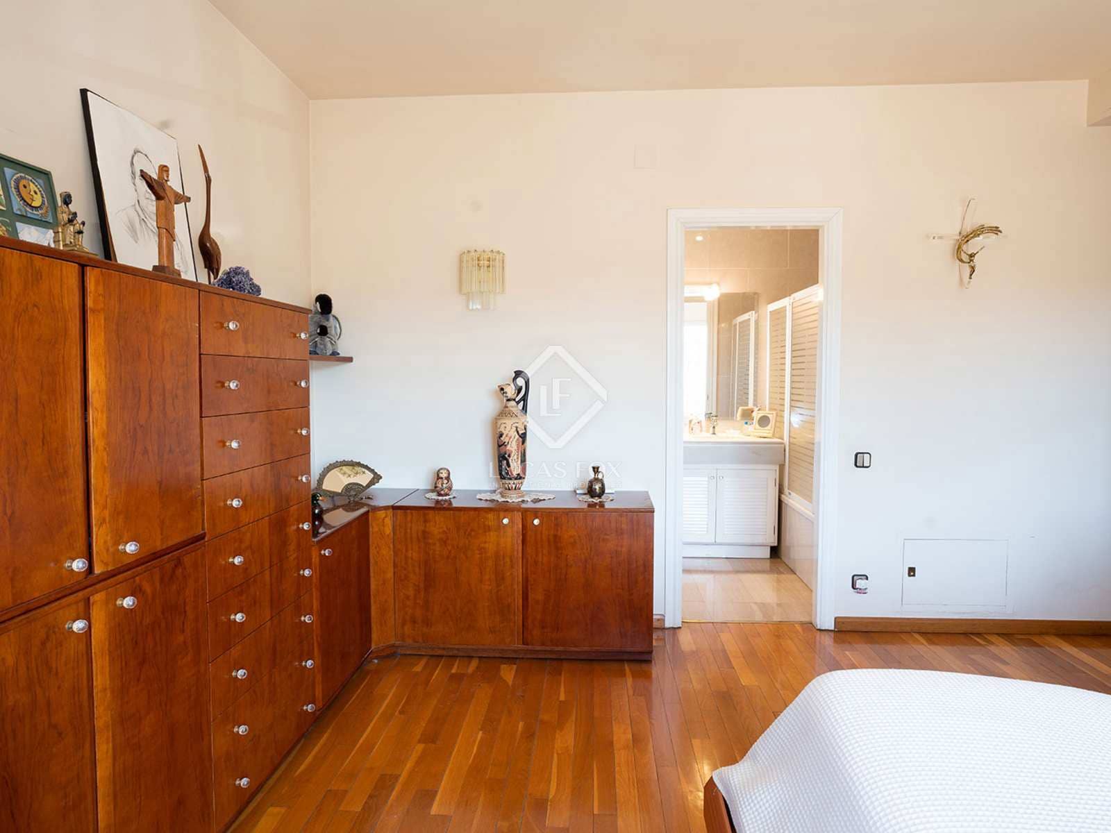 7 soveværelse Villa til salg i Sant Cugat del Valles med swimmingpool garage - € 1.890.000 (Ref: 7526947)