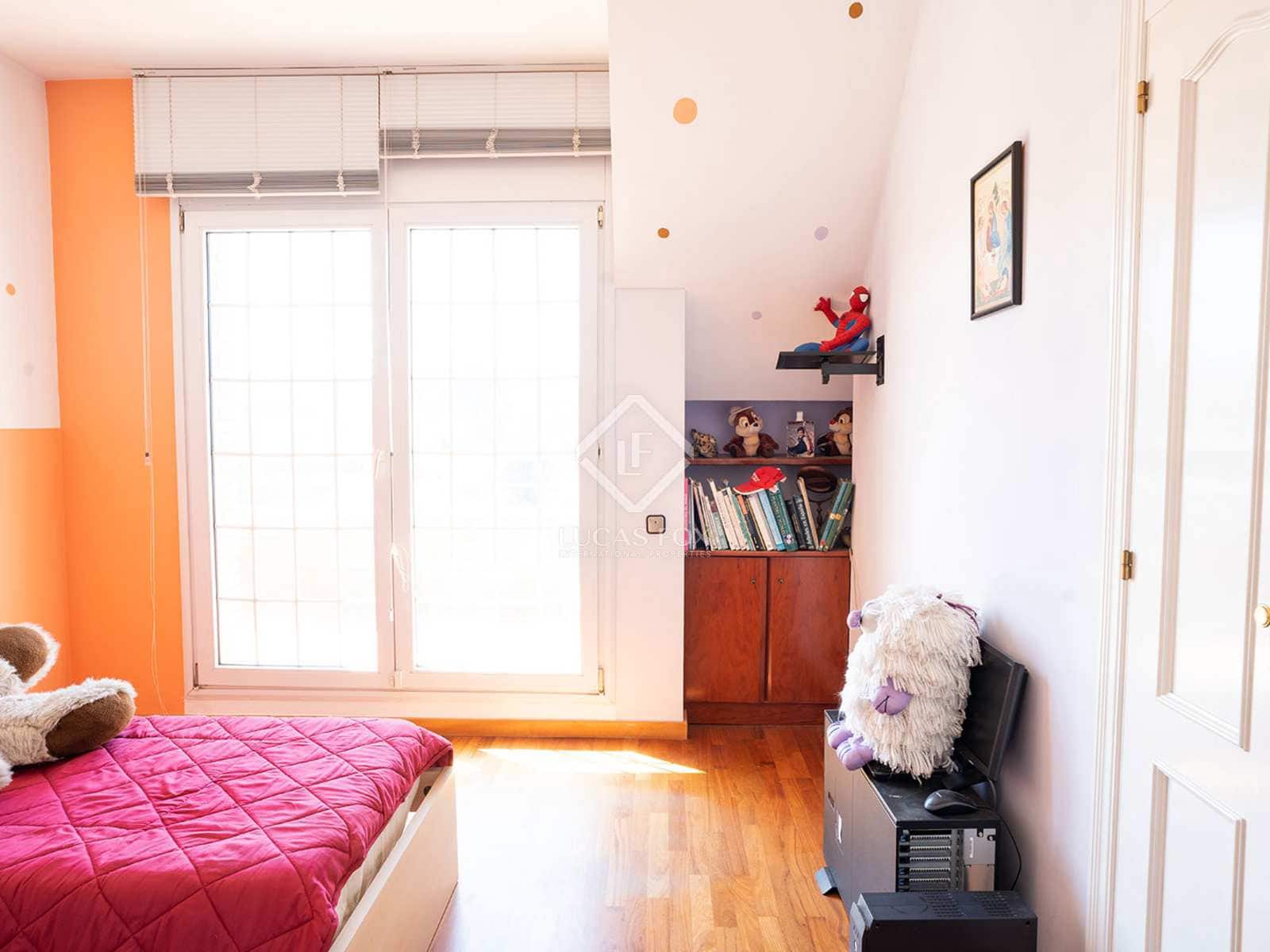 7 soveværelse Villa til salg i Sant Cugat del Valles med swimmingpool garage - € 1.890.000 (Ref: 7526947)