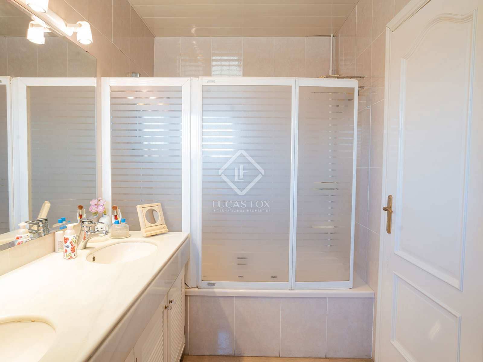 7 soveværelse Villa til salg i Sant Cugat del Valles med swimmingpool garage - € 1.890.000 (Ref: 7526947)