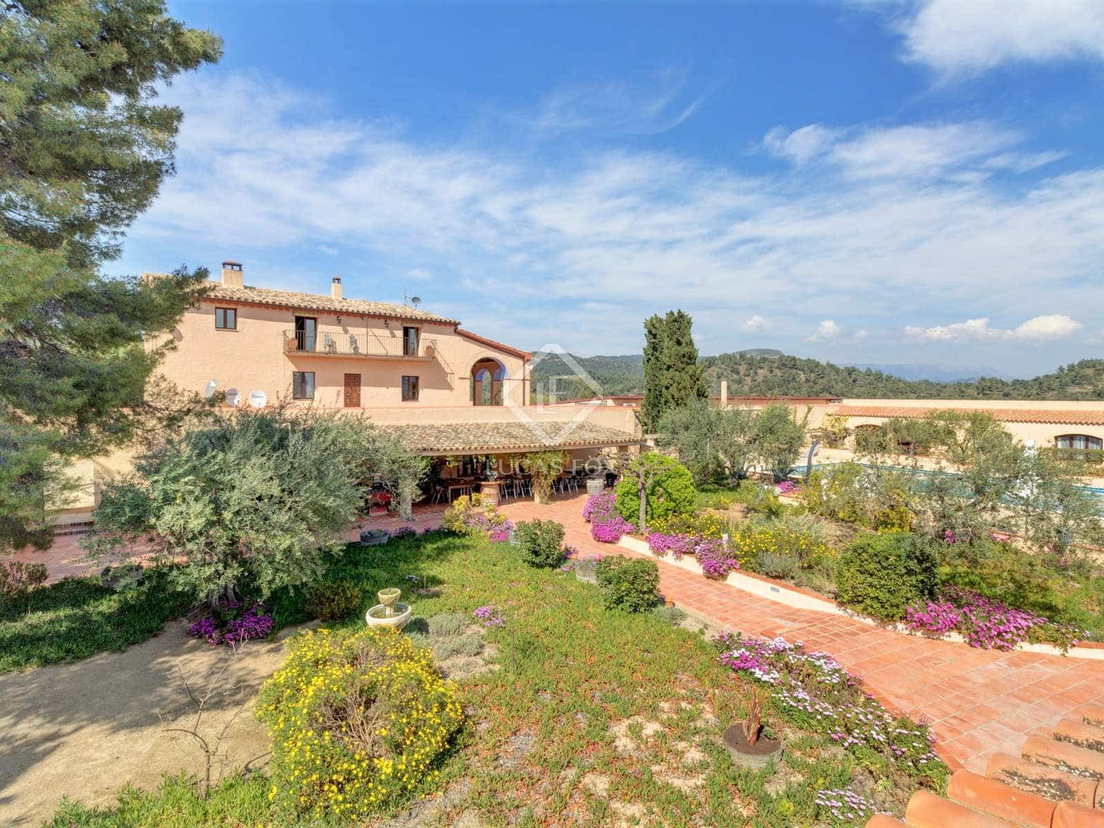 15 soveværelse Finca/Landehus til salg i El Molar med swimmingpool garage - € 5.250.000 (Ref: 7526948)