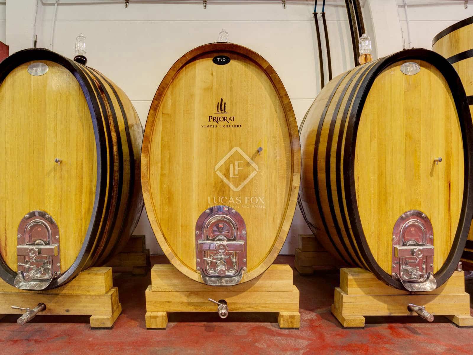 15 soveværelse Finca/Landehus til salg i El Molar med swimmingpool garage - € 5.250.000 (Ref: 7526948)