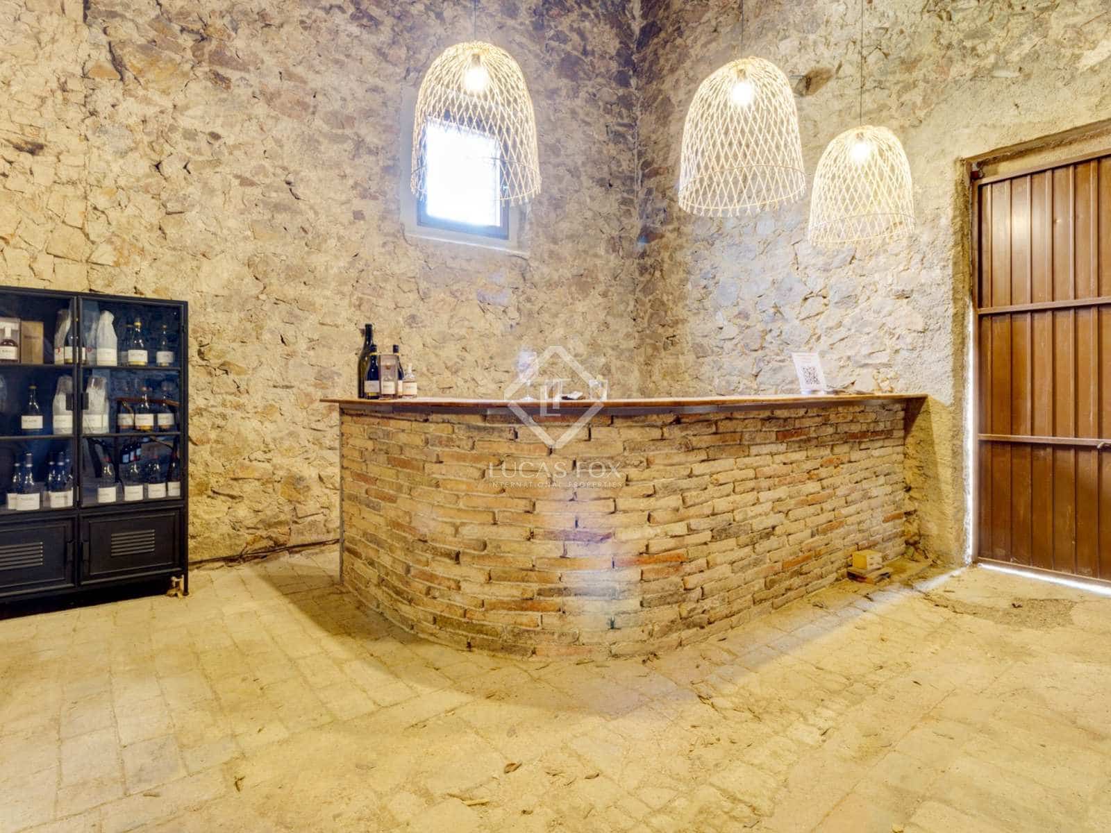 15 soveværelse Finca/Landehus til salg i El Molar med swimmingpool garage - € 5.250.000 (Ref: 7526948)