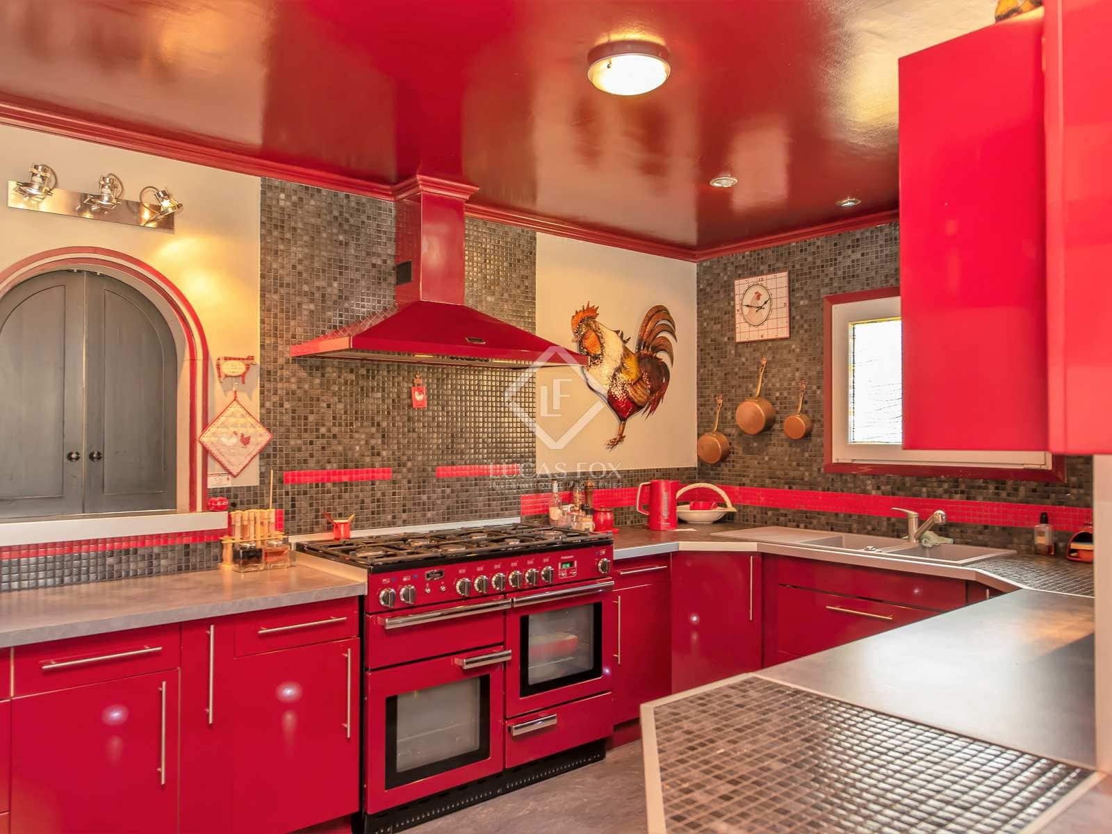 5 soverom Villa til salgs i Santa Cristina d'Aro med svømmebasseng garasje - € 1 480 000 (Ref: 7533404)