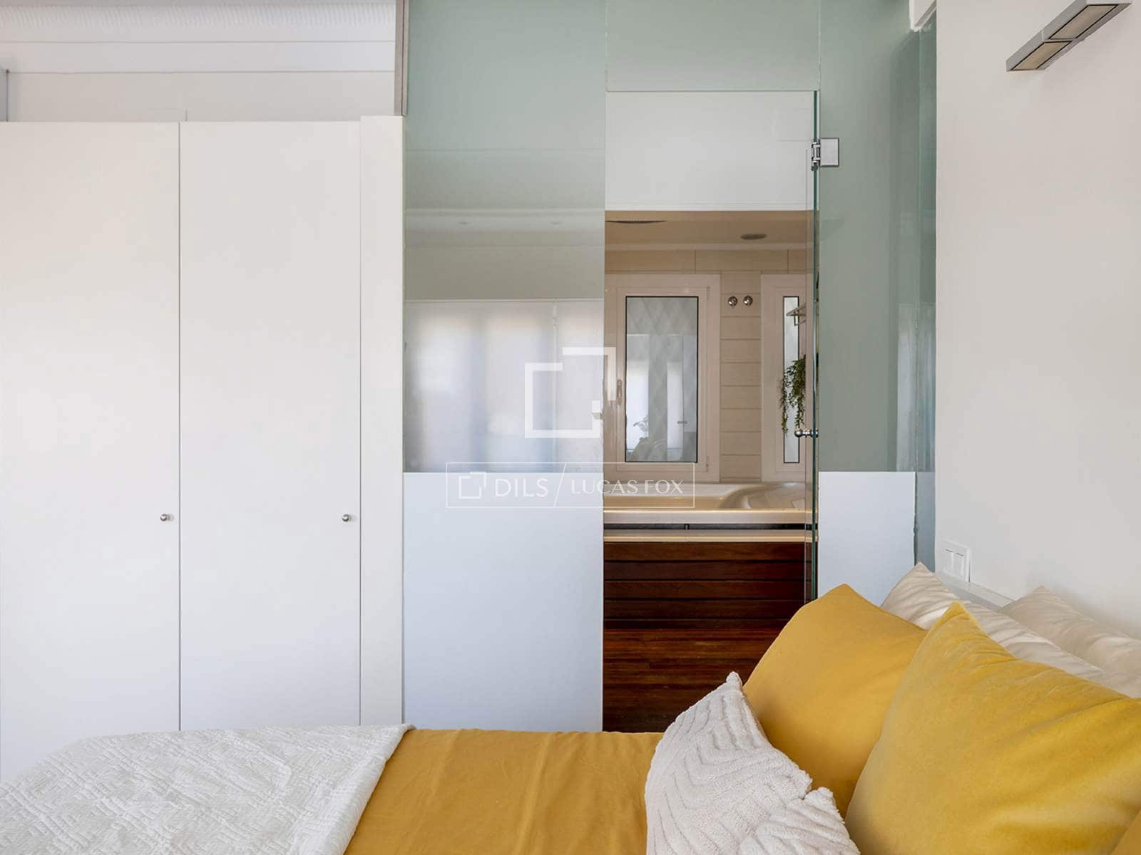 2 slaapkamer Appartement te huur in Barcelona stad - € 5.500 (Ref: 7536360)