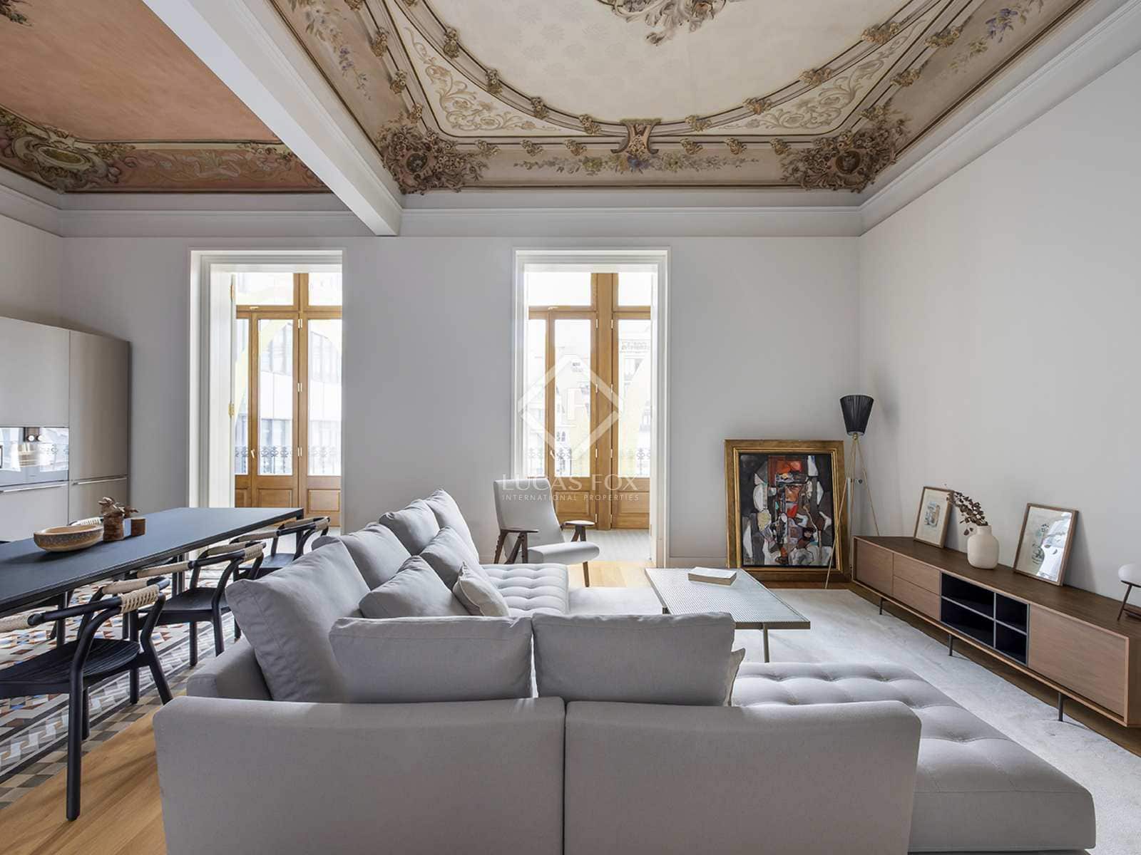 2 bedroom Apartment for rent in Barcelona city with pool - € 8,000 (Ref: 7537682)