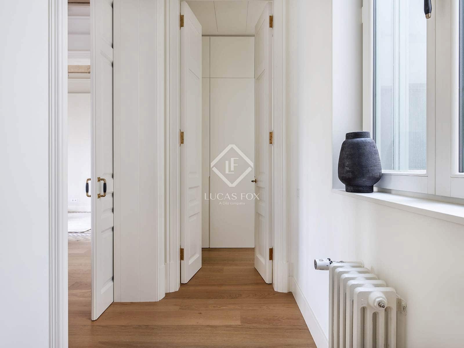 2 bedroom Apartment for rent in Barcelona city with pool - € 8,000 (Ref: 7537682)