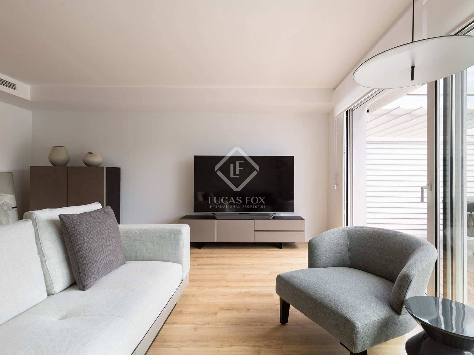 6 camera da letto Villa da affittare in Gava con piscina garage - 5.800 € (Rif: 7537683)