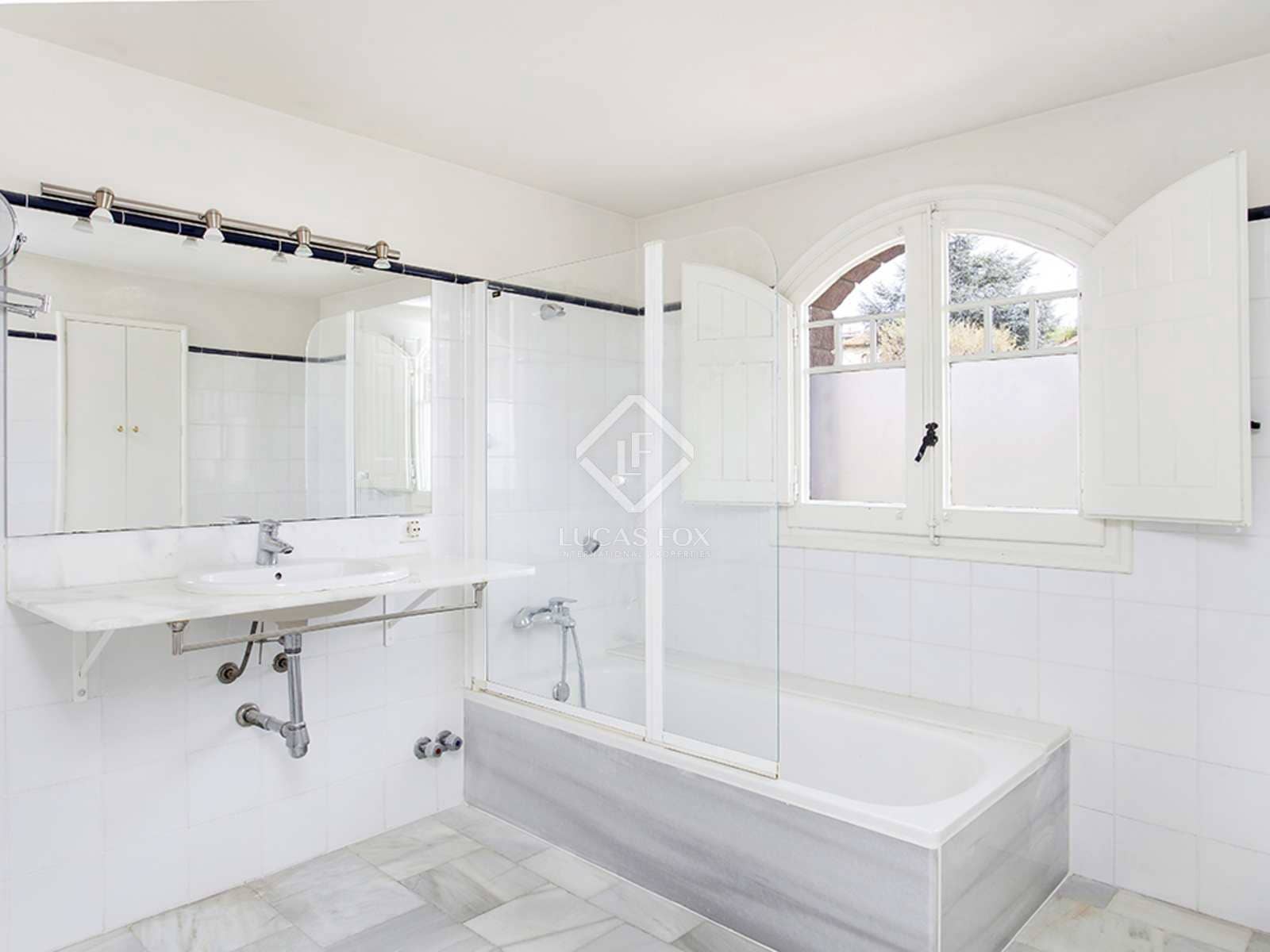 5 soveværelse Villa til salg i Valldoreix med swimmingpool - € 1.475.000 (Ref: 7540831)