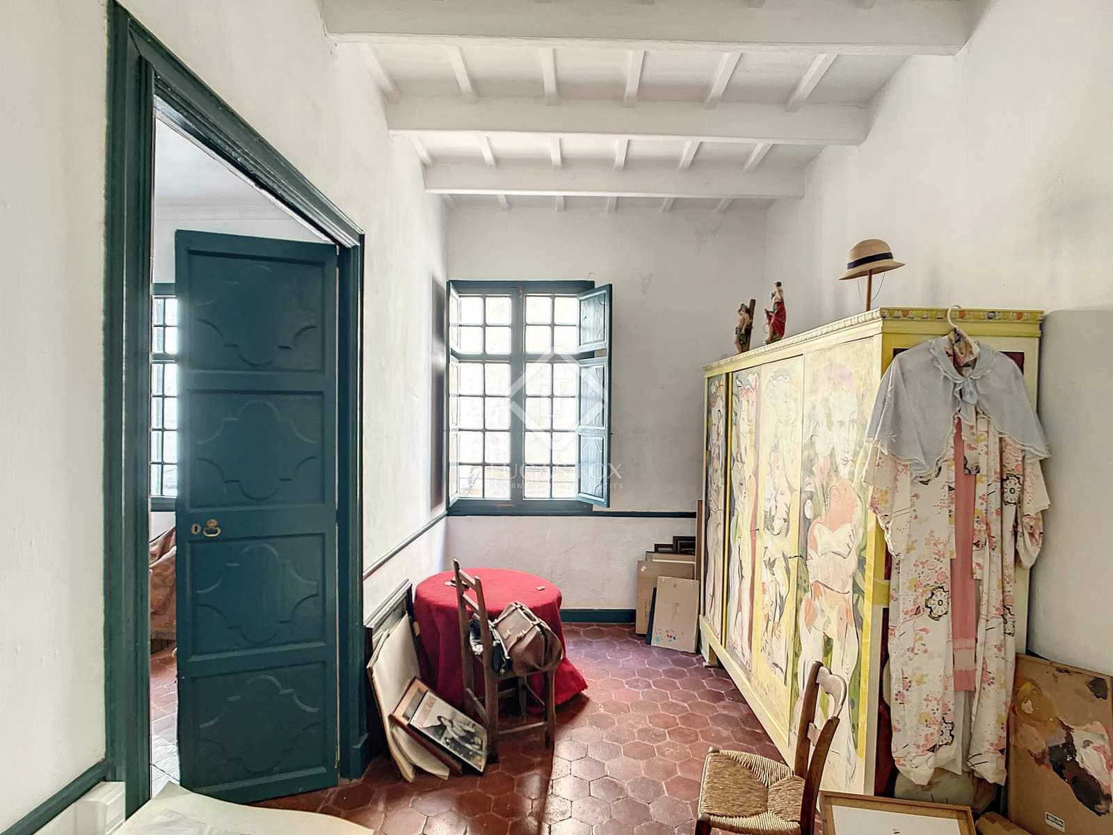 7 soverom Villa til salgs i Ciutadella de Menorca med garasje - € 895 000 (Ref: 7552222)