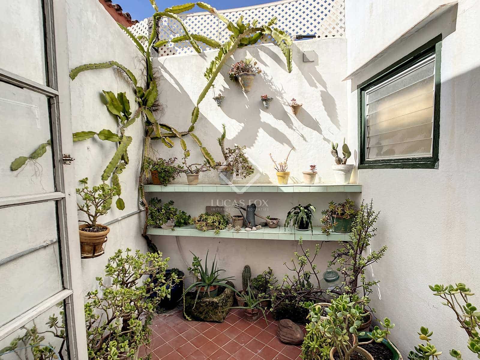 7 soverom Villa til salgs i Ciutadella de Menorca med garasje - € 895 000 (Ref: 7552222)