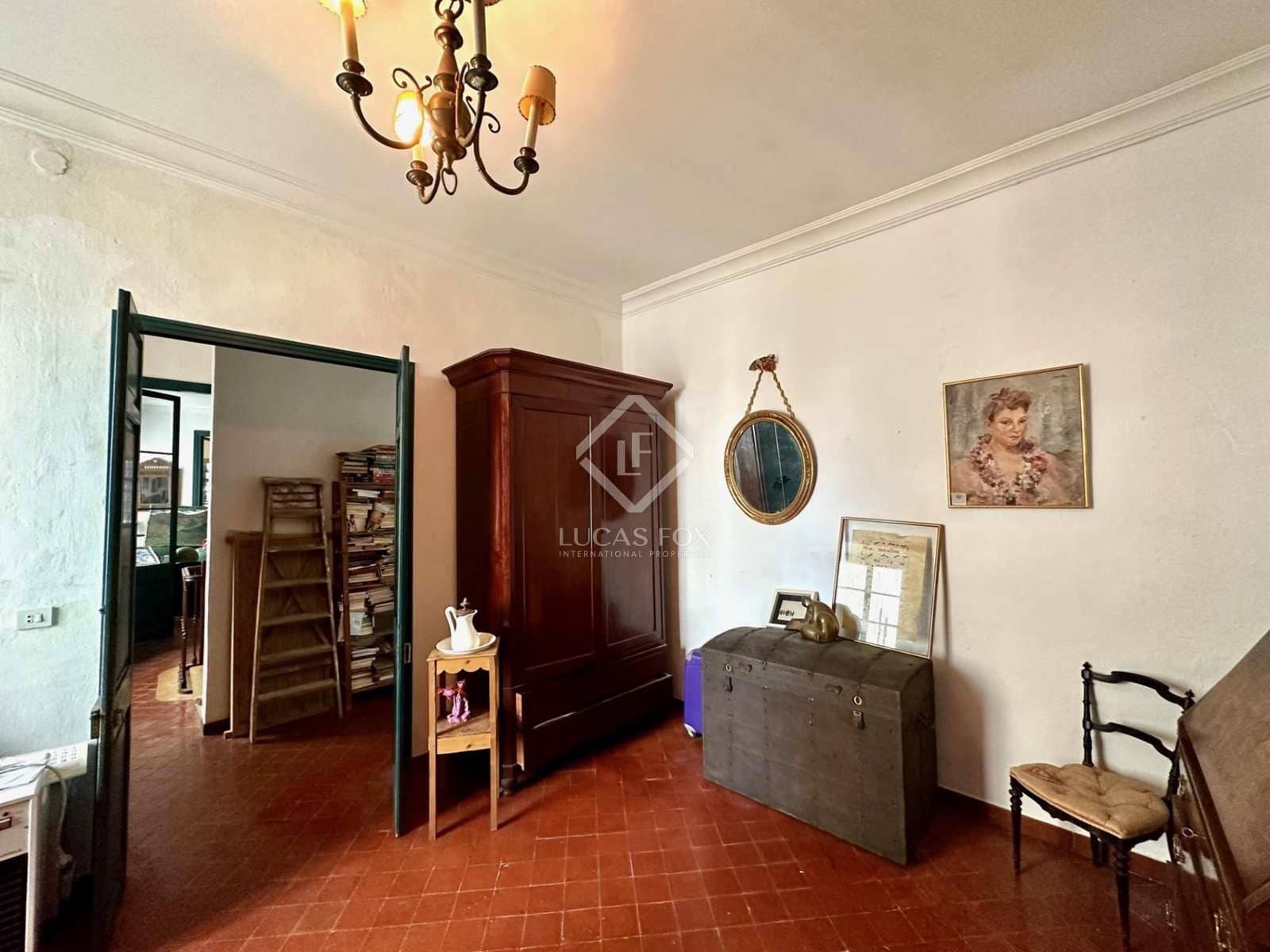 7 soverom Villa til salgs i Ciutadella de Menorca med garasje - € 895 000 (Ref: 7552222)