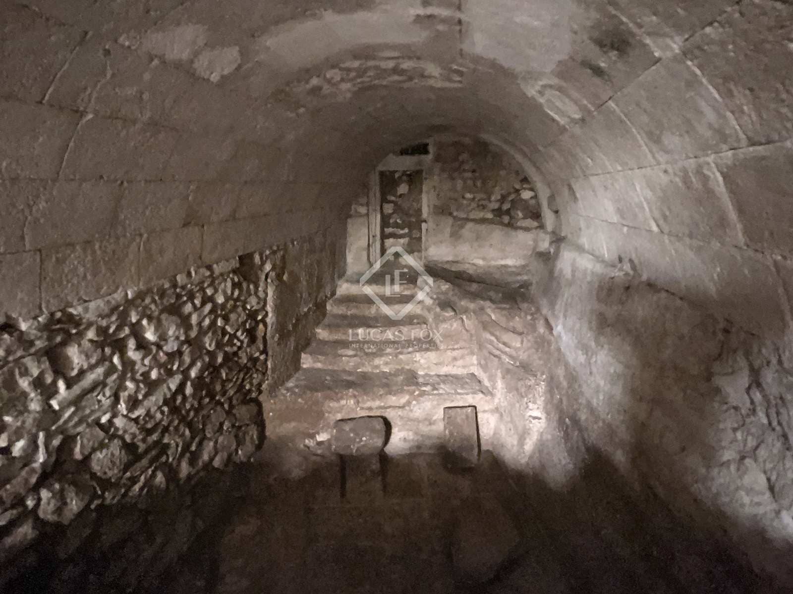 7 soverom Villa til salgs i Ciutadella de Menorca med garasje - € 895 000 (Ref: 7552222)