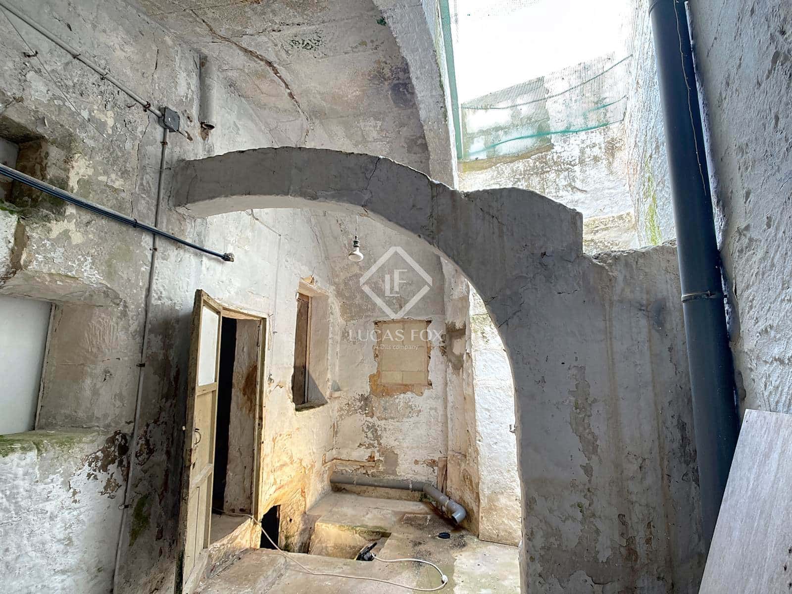 7 soverom Villa til salgs i Ciutadella de Menorca med garasje - € 895 000 (Ref: 7552222)