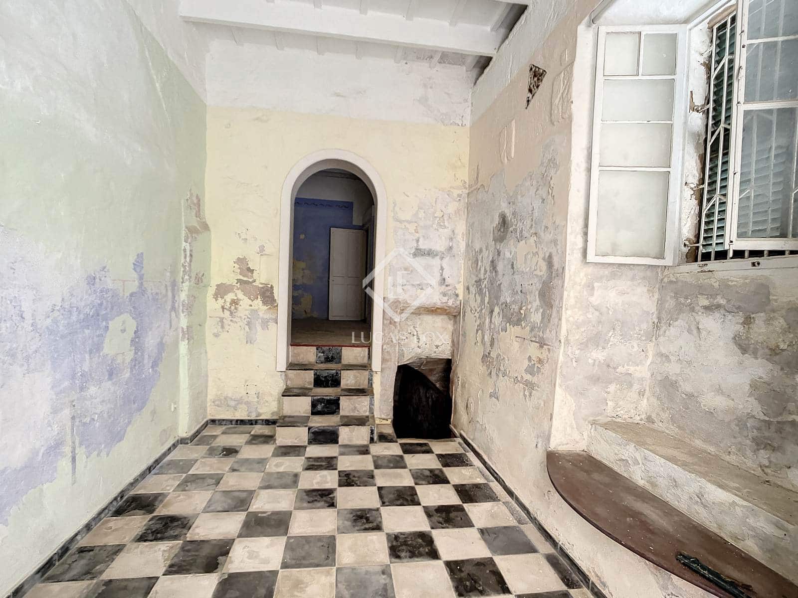 7 soverom Villa til salgs i Ciutadella de Menorca med garasje - € 895 000 (Ref: 7552222)