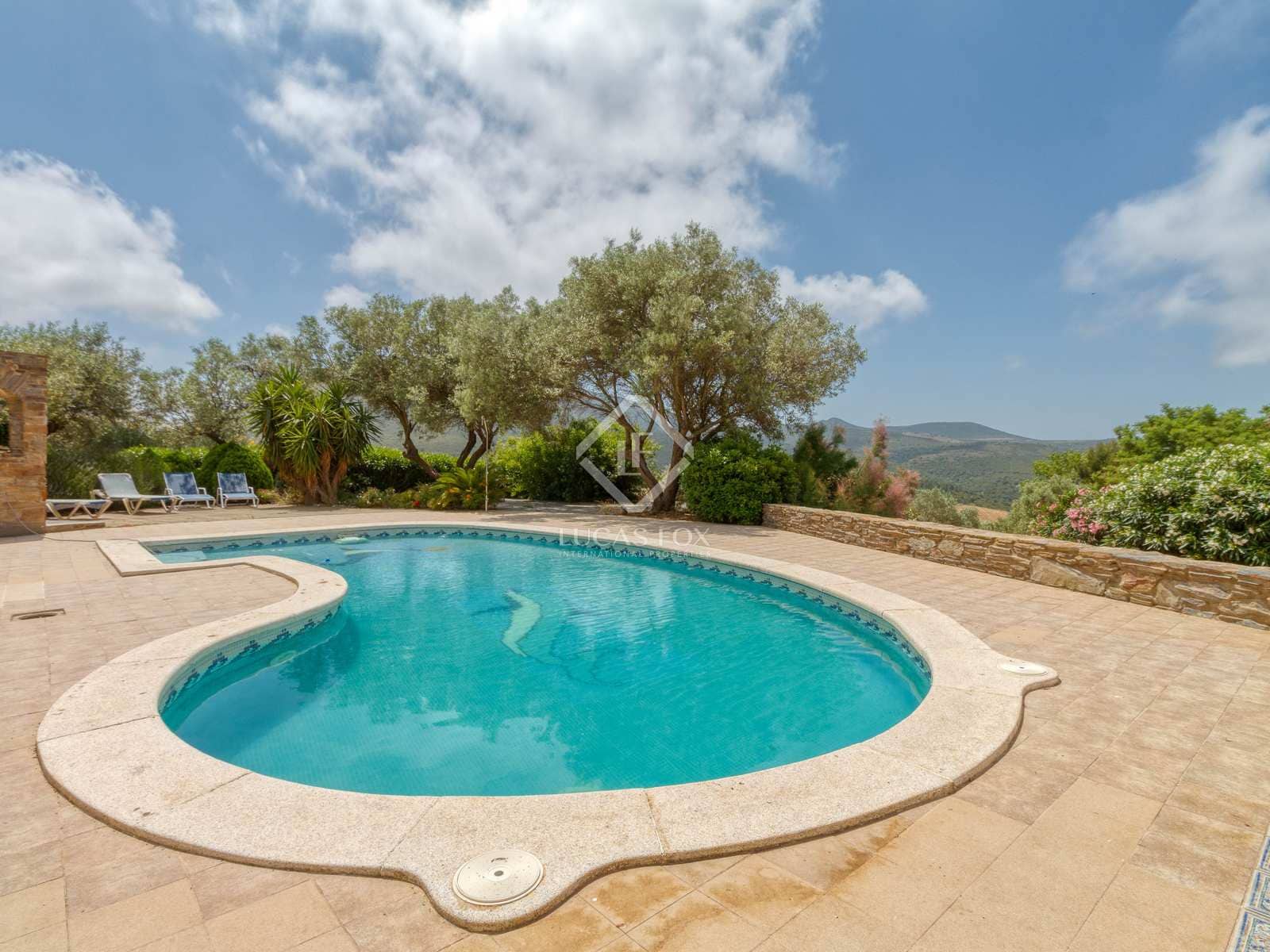 4 bedroom Villa for sale in El Port de la Selva with garage - € 1,300,000 (Ref: 7561522)