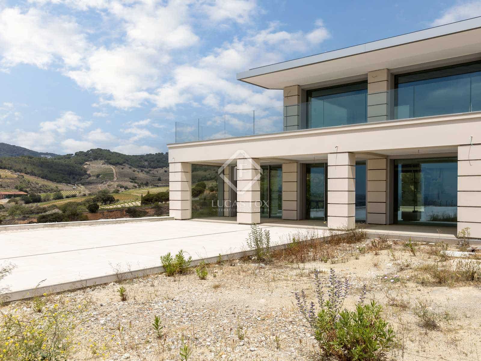 7 soverom Villa til salgs i Teia med svømmebasseng garasje - € 3 900 000 (Ref: 7565144)