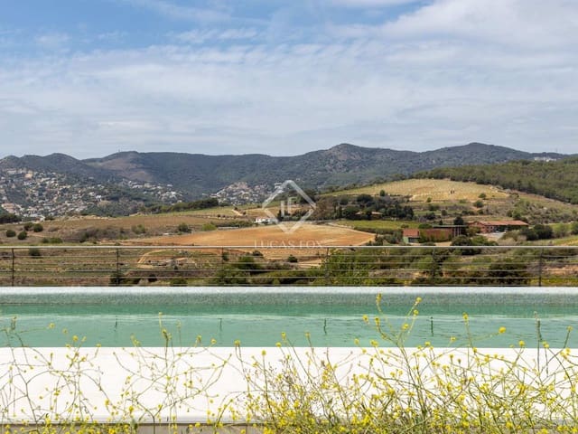 7 soverom Villa til salgs i Teià med svømmebasseng garasje - € 3 900 000 (Ref: 7565144)