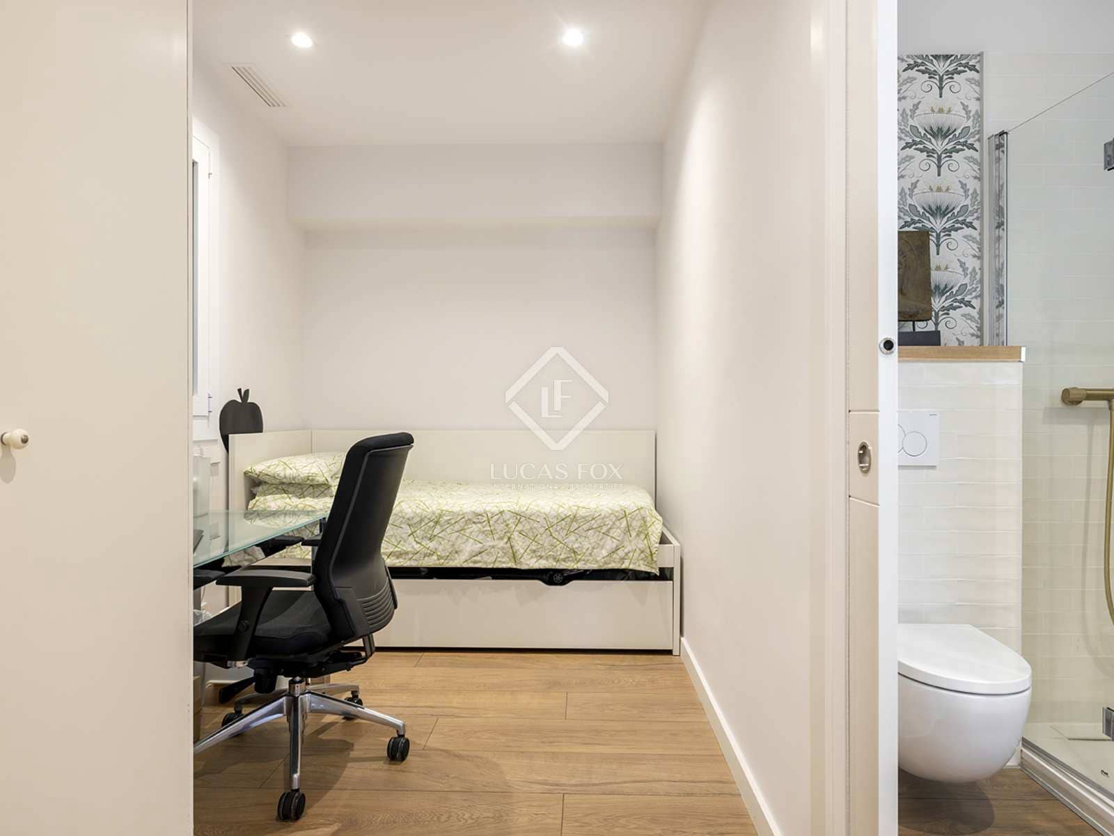 4 soveværelse Lejlighed til leje i Barcelona by med garage - € 4.622 (Ref: 7566748)