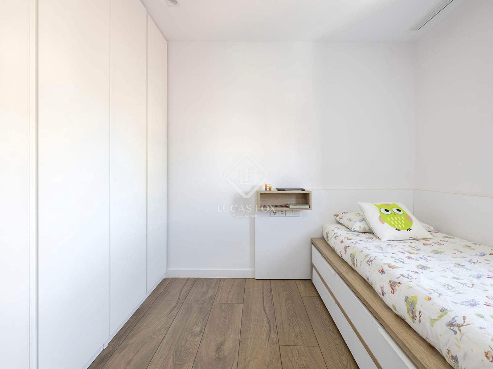 4 soveværelse Lejlighed til leje i Barcelona by med garage - € 4.622 (Ref: 7566748)