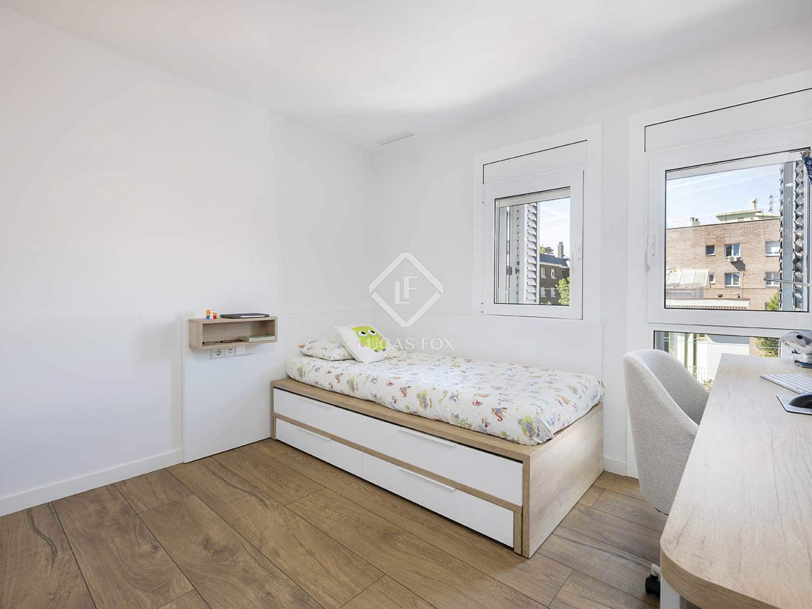 4 soveværelse Lejlighed til leje i Barcelona by med garage - € 4.622 (Ref: 7566748)