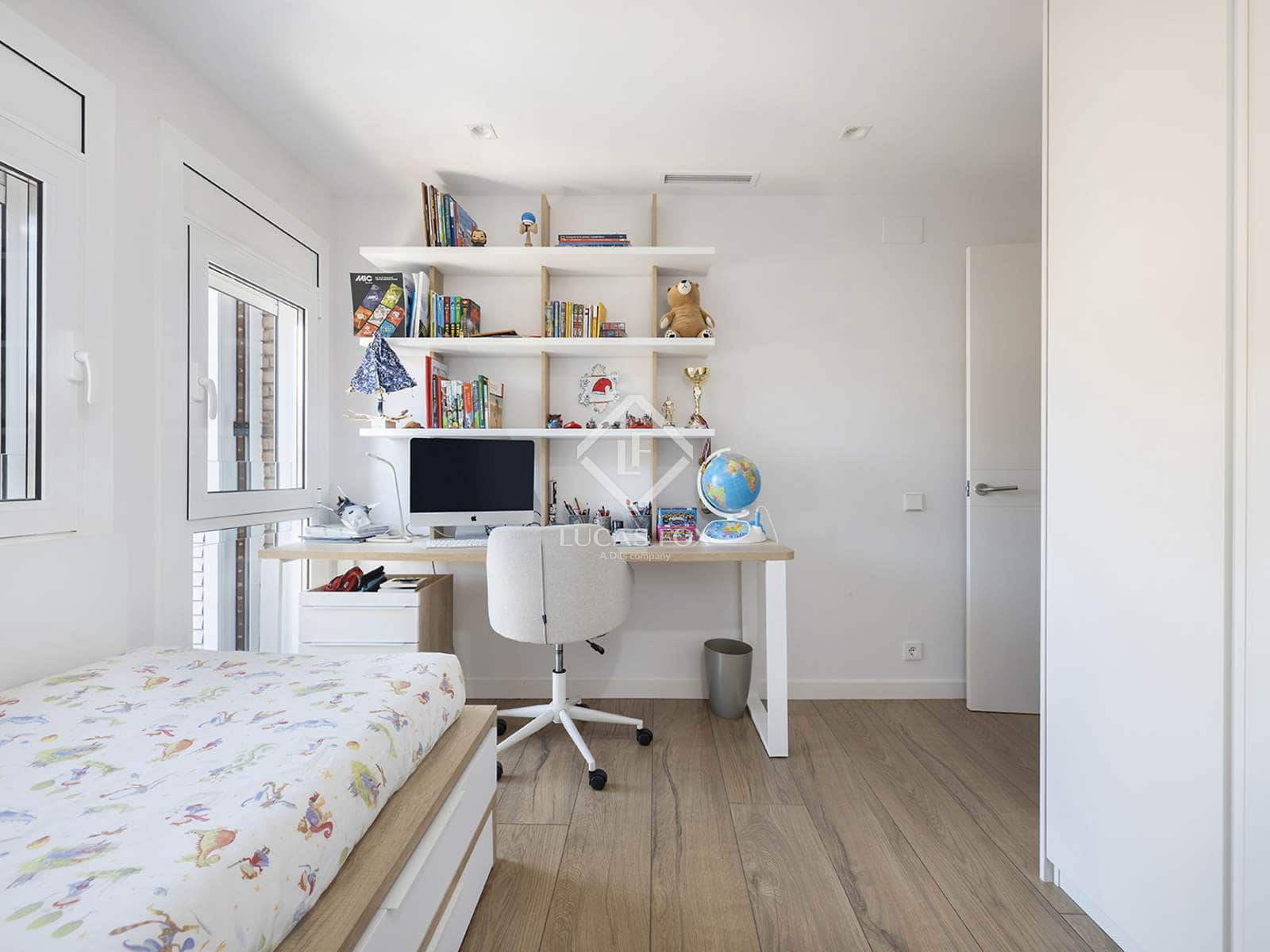 4 soveværelse Lejlighed til leje i Barcelona by med garage - € 4.622 (Ref: 7566748)