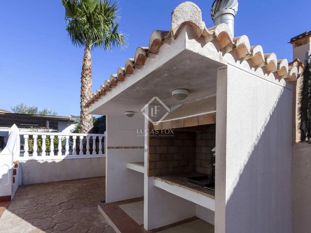 4 soverom Villa til leie i L'Eliana med svømmebasseng garasje - € 4 900 (Ref: 7569965)