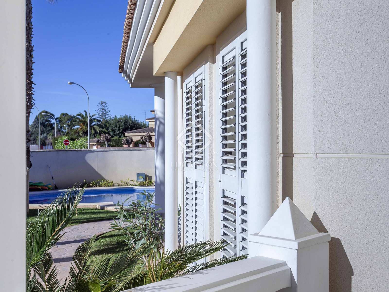 4 quarto Moradia para arrendar em L'Eliana com piscina garagem - 4 900 € (Ref: 7569965)