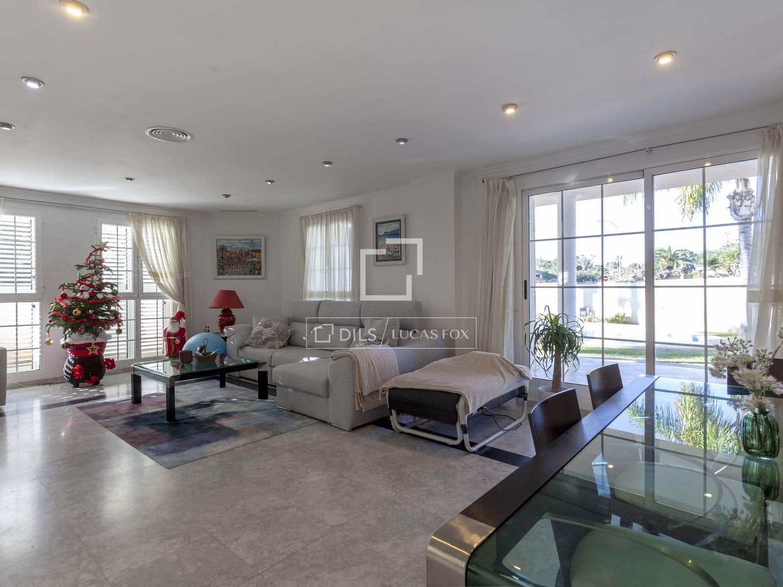 4 quarto Moradia para arrendar em L'Eliana com piscina garagem - 4 900 € (Ref: 7569965)