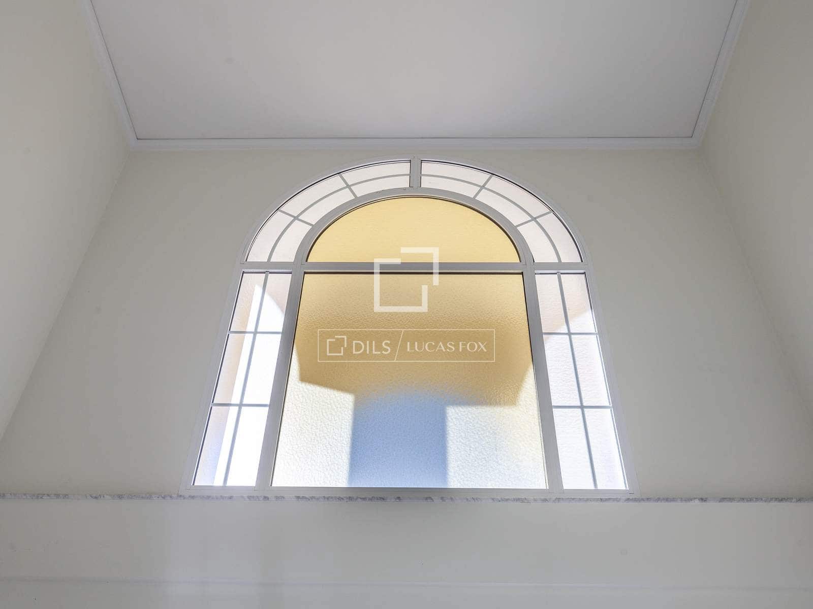 4 quarto Moradia para arrendar em L'Eliana com piscina garagem - 4 900 € (Ref: 7569965)