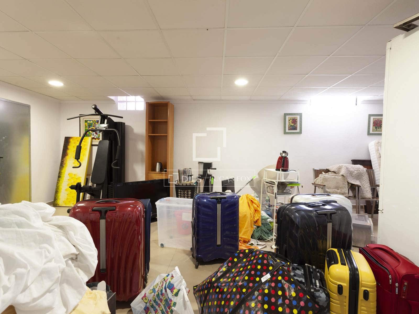 4 quarto Moradia para arrendar em L'Eliana com piscina garagem - 4 900 € (Ref: 7569965)