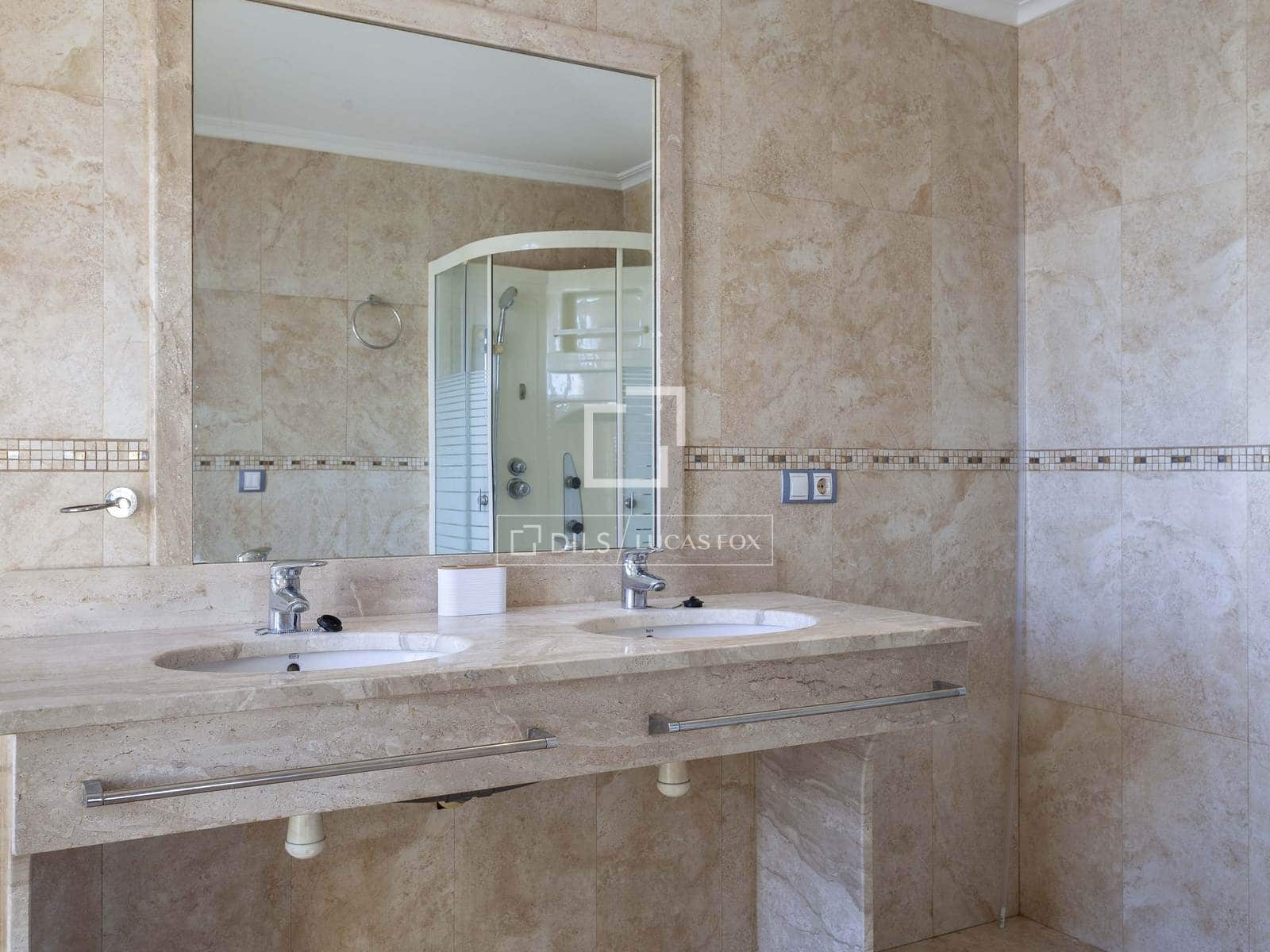 4 quarto Moradia para arrendar em L'Eliana com piscina garagem - 4 900 € (Ref: 7569965)