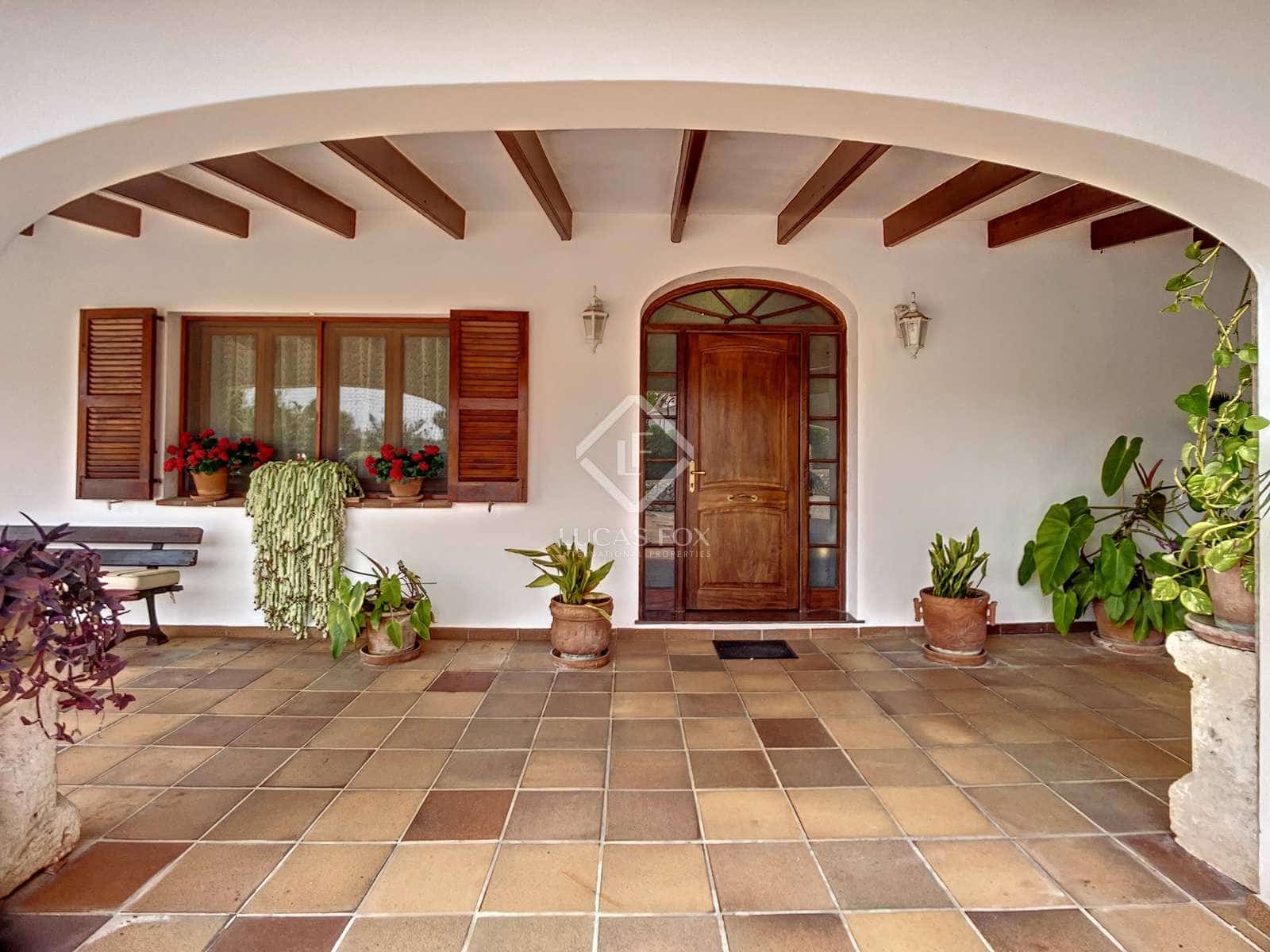 4 soveværelse Villa til salg i Alayor / Alaior med swimmingpool garage - € 990.000 (Ref: 7582452)