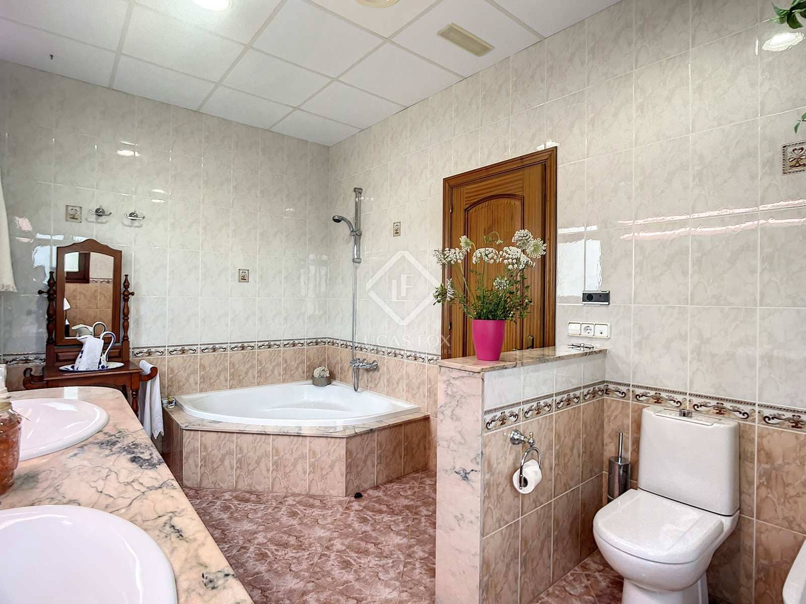 4 soveværelse Villa til salg i Alayor / Alaior med swimmingpool garage - € 990.000 (Ref: 7582452)