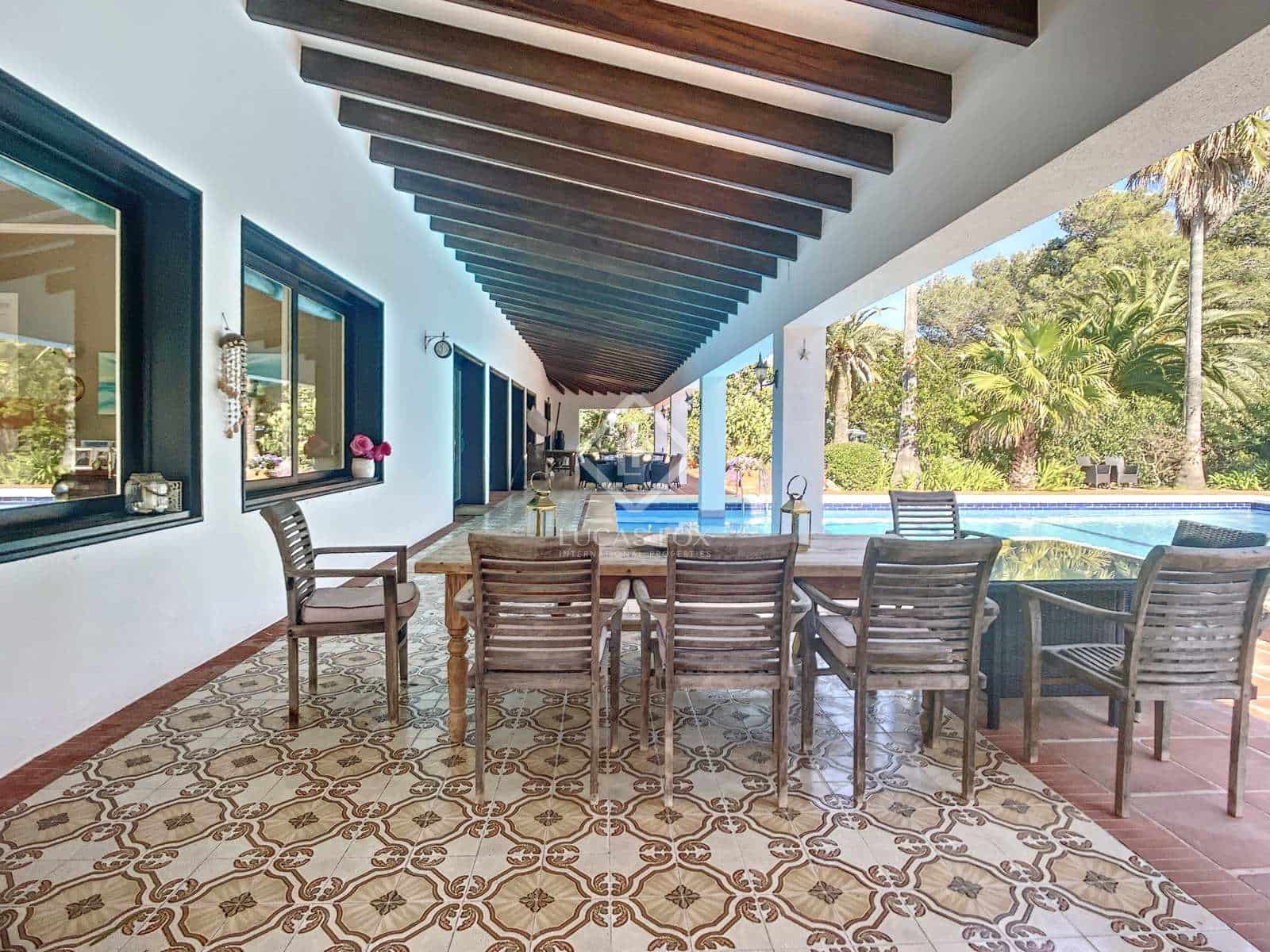 7 soverom Villa til salgs i Mahon / Mao med svømmebasseng garasje - € 1 975 000 (Ref: 7585579)