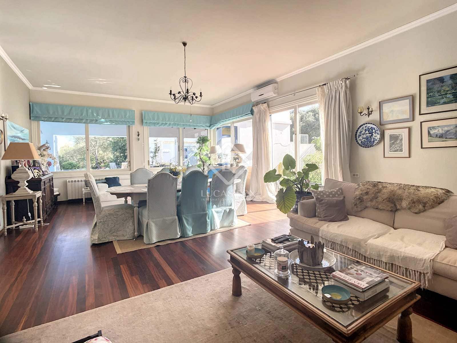 7 soverom Villa til salgs i Mahon / Mao med svømmebasseng garasje - € 1 975 000 (Ref: 7585579)