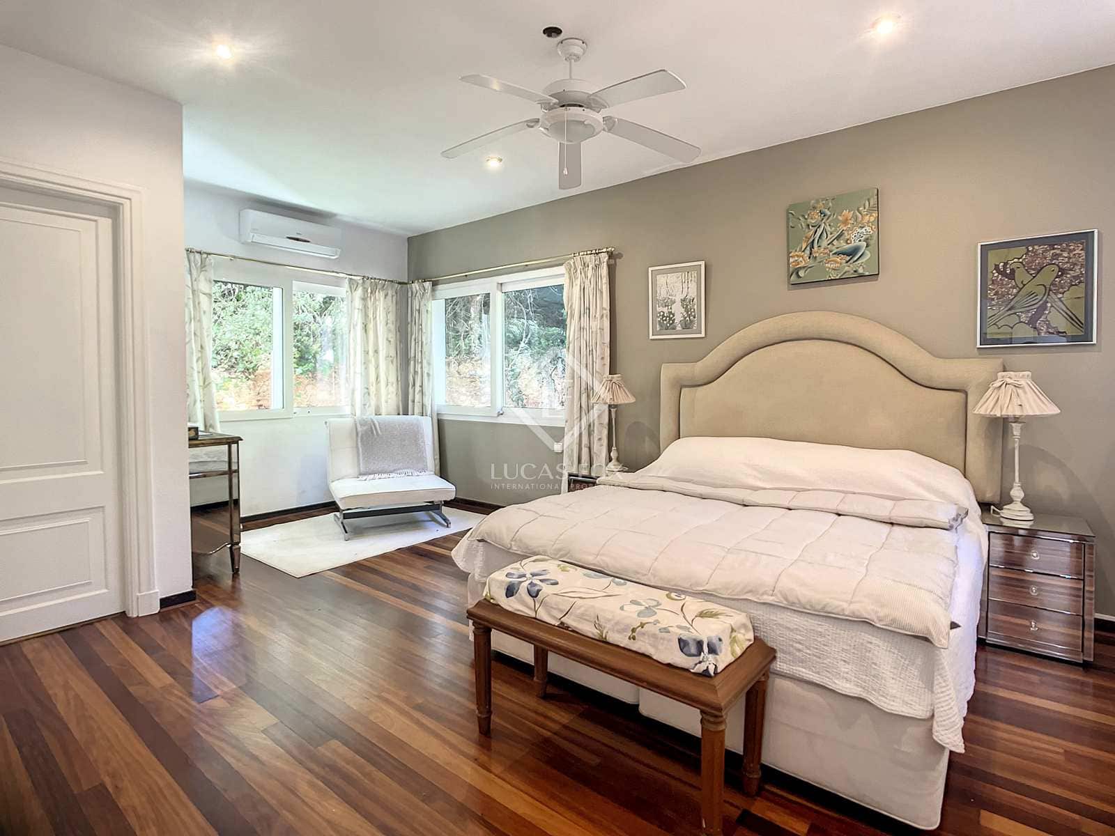 7 soverom Villa til salgs i Mahon / Mao med svømmebasseng garasje - € 1 975 000 (Ref: 7585579)