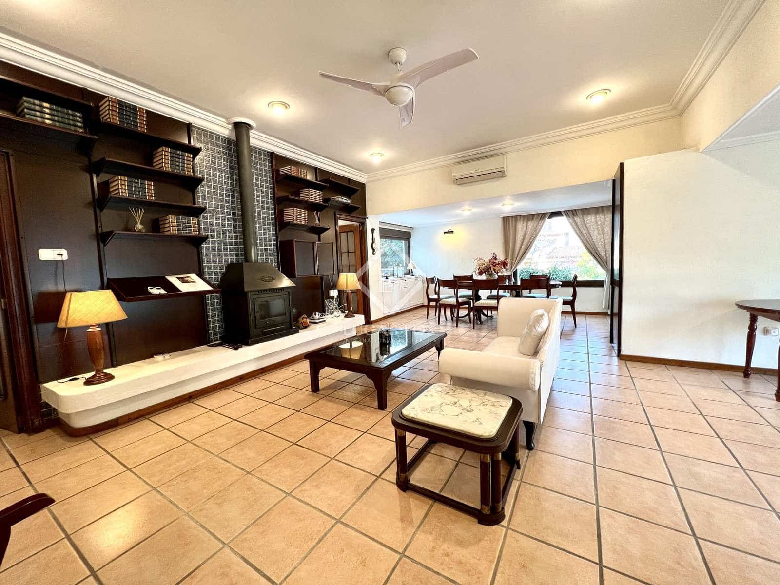 4 slaapkamer Villa te huur in Alicante stad met zwembad garage - € 3.500 (Ref: 7585580)