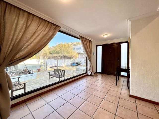 4 slaapkamer Villa te huur in Alicante stad met zwembad garage - € 3.500 (Ref: 7585580)