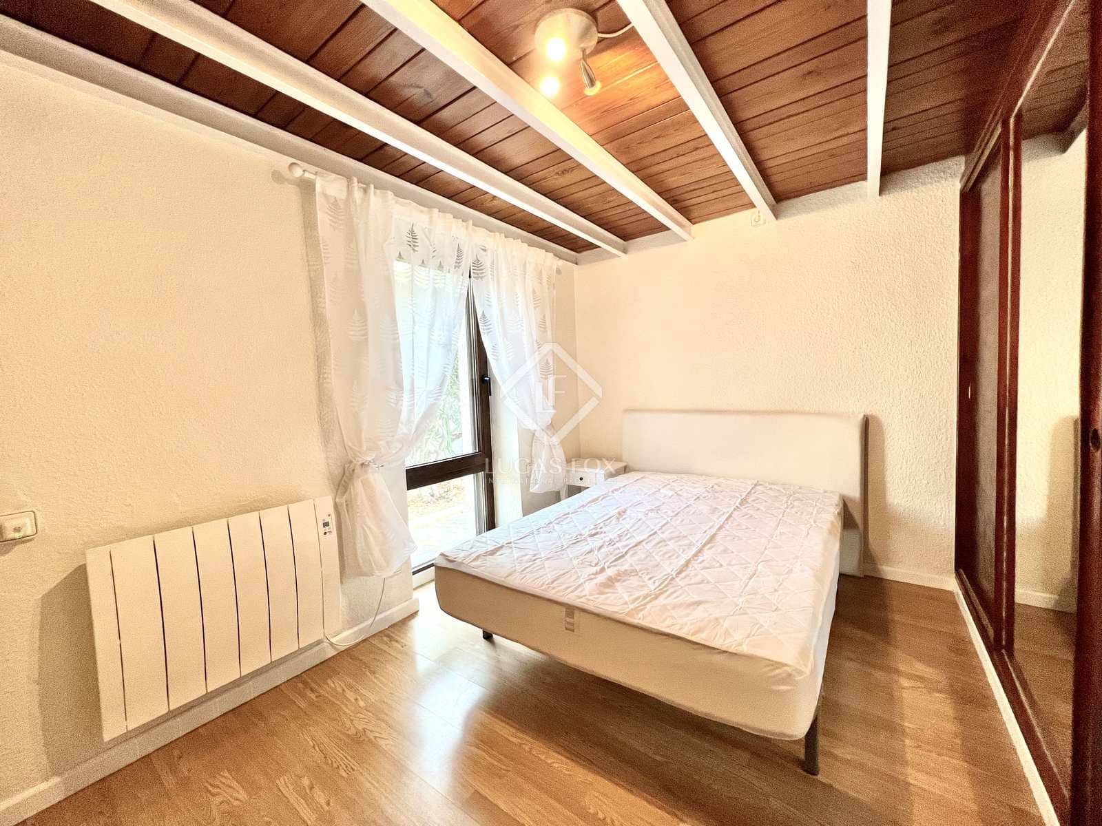 4 slaapkamer Villa te huur in Alicante stad met zwembad garage - € 3.500 (Ref: 7585580)