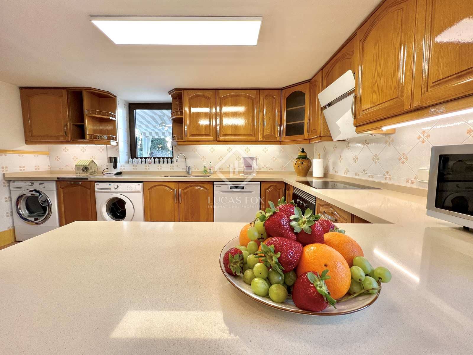 4 slaapkamer Villa te huur in Alicante stad met zwembad garage - € 3.500 (Ref: 7585580)