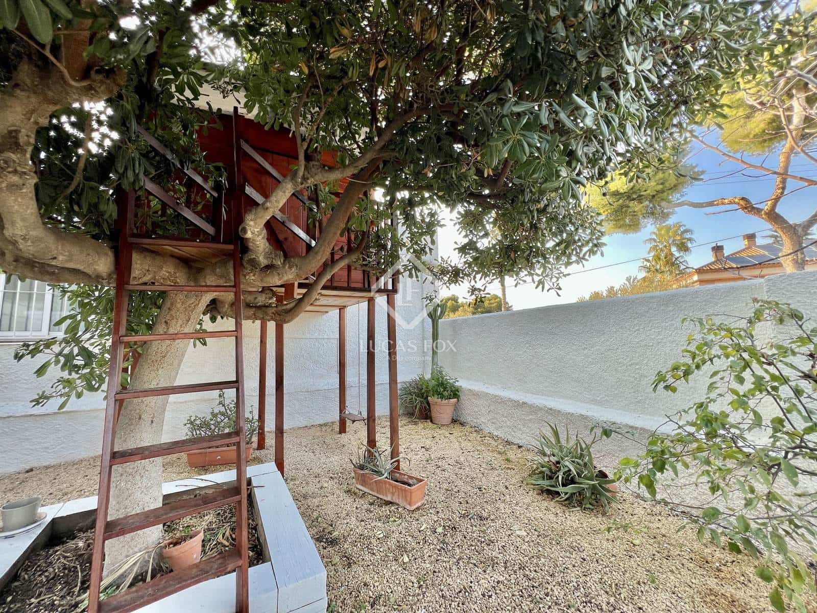 4 slaapkamer Villa te huur in Alicante stad met zwembad garage - € 3.500 (Ref: 7585580)