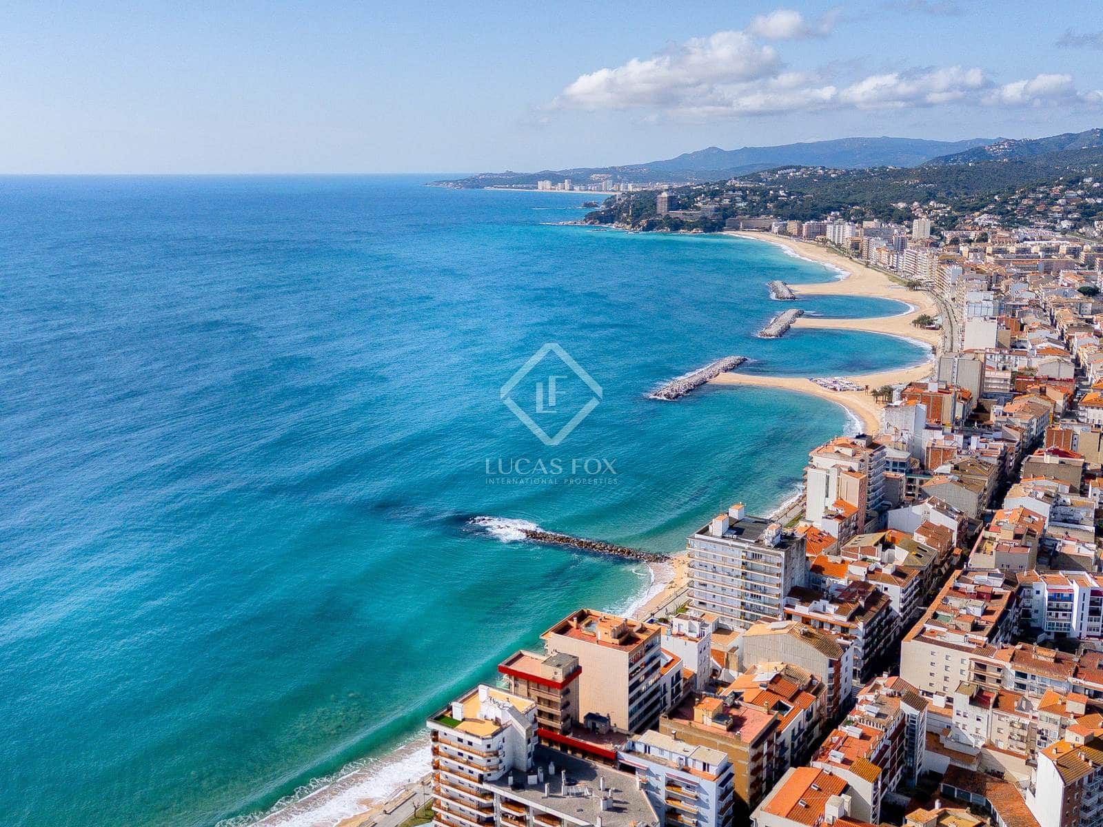 4 bedroom Villa for sale in Palamos with pool garage - € 745,000 (Ref: 7585585)