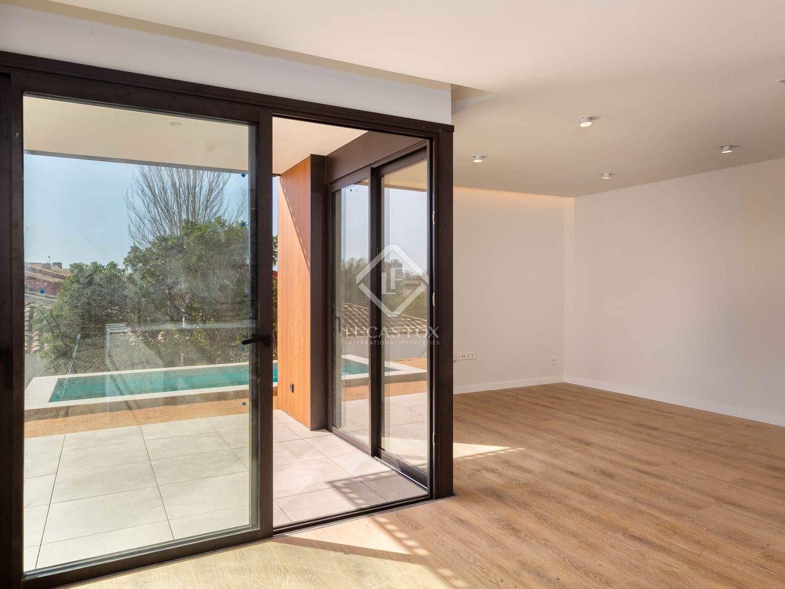 4 bedroom Villa for sale in Palamos with pool garage - € 745,000 (Ref: 7585585)